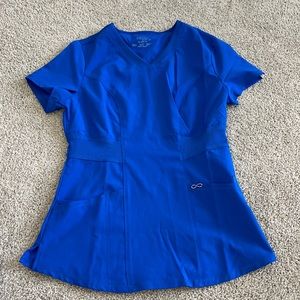 Cherokee Infinity Scrub Top